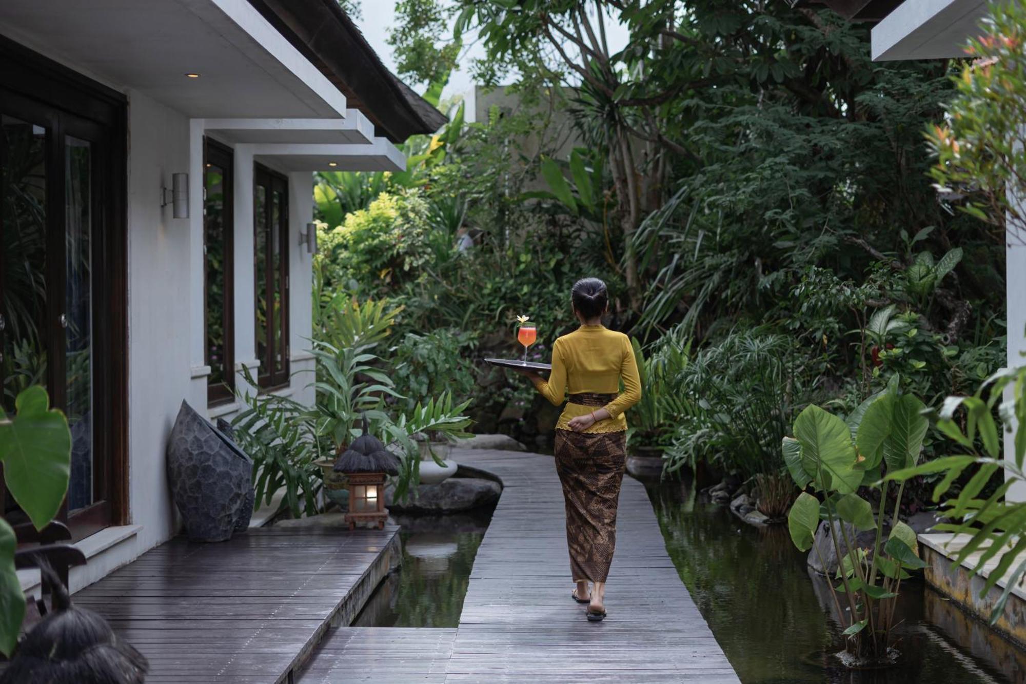Villa Kaira Estate Canggu  Exterior photo