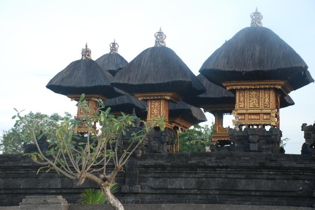 Villa Kaira Estate Canggu  Exterior photo